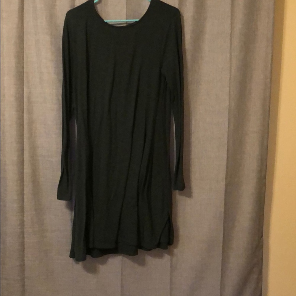 Long sleeves dress